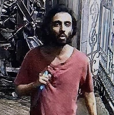 Mumbai Man Stabs 2 Security Guards After Asking Them To Recite The <i>Kalma</i>