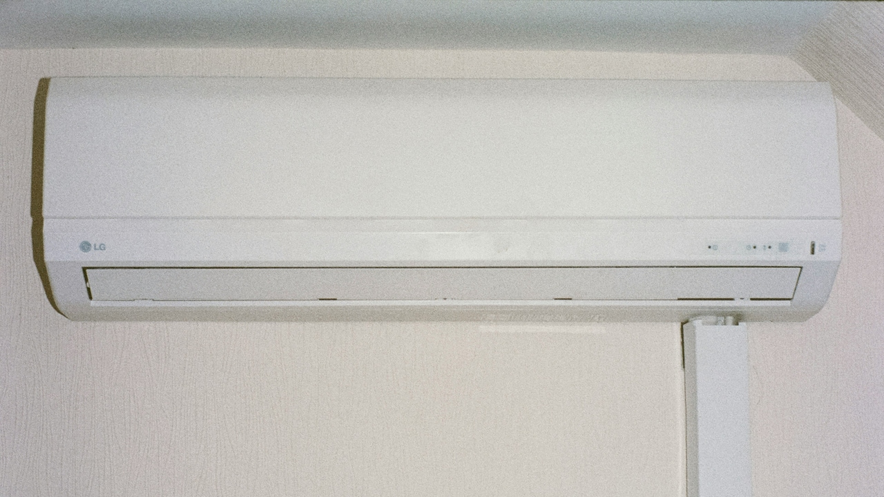 Room Still Hot After AC? Split ACs With Better Air Throw That Cool Faster