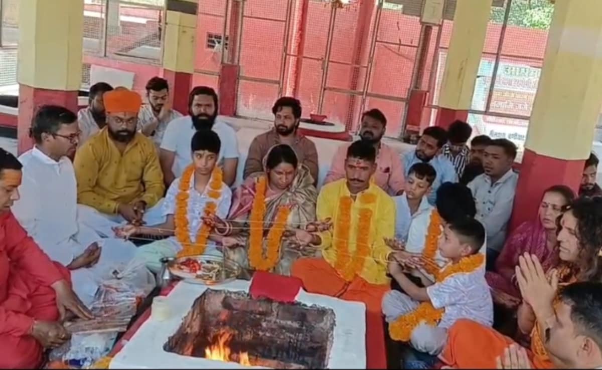 UP के शहजाद हरिद्वार में बने 'शंकर', परिवार संग अपनाया हिंदू धर्म, क्यों सता रहा डर?
