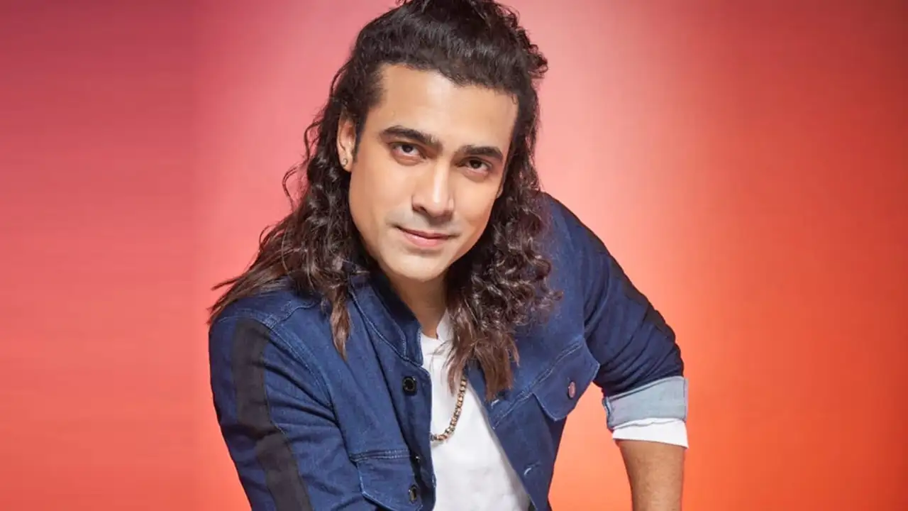 Singer Jubin Nautiyal Marries Childhood Sweetheart In Private Ceremony In Uttarakhand