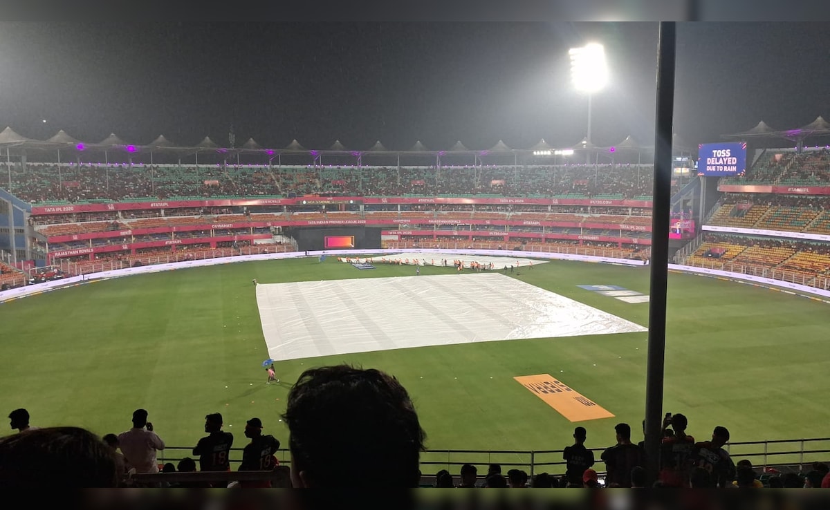 RR vs RCB Guwahati Weather Update IPL 2026: टॉस के बाद गुवाहाटी में बारिश ने फिर मारी एंट्री, क्या रद्द हो जायगा मुकाबला?