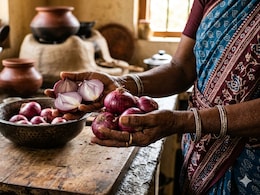 Can Carrying Onions During A Heatwave Actually Help You Stay Cool? Doctors Explain