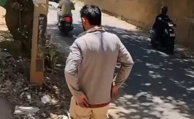 Man In 'Trance' On Bengaluru Road Sparks 'Zombie Drug' Buzz, Cops Respond