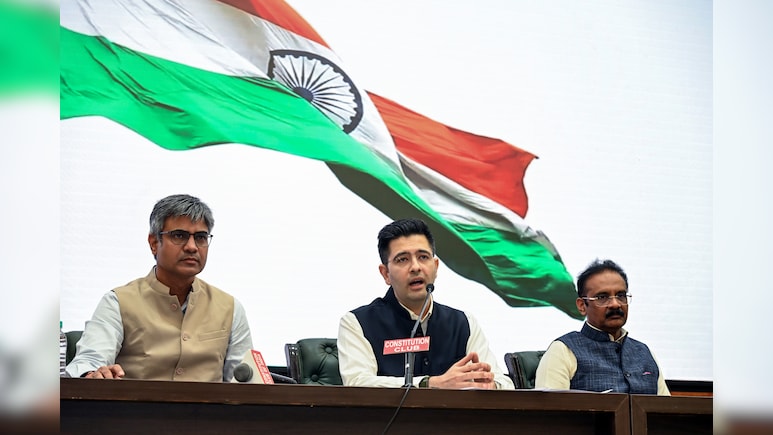 हरभजन, अशोक मित्तल,  संदीप पाठक... AAP के वो सांसद कौन हैं जो राघव के साथ BJP में गए