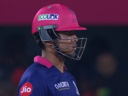 Vaibhav Suryavanshi: तकनीक में कमी या किस्मत का धोखा! वैभव सूर्यवंशी के तूफान को प्रफुल हिंगे ने कैसे रोका? आंकड़े कर रहे हैरान