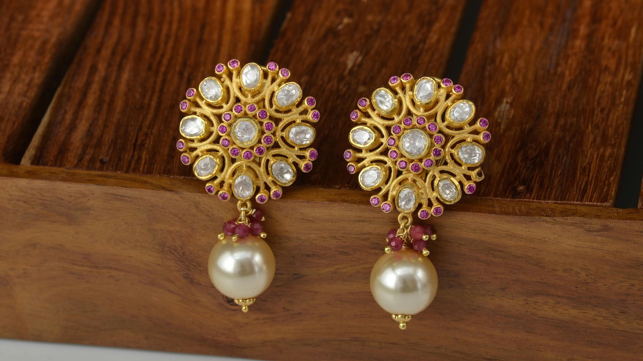 Why Your Earrings Do Not Suit You: It Is Not the Design, It Is The Length