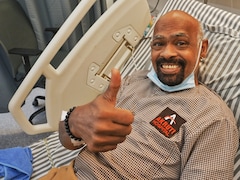 Vinod Kamblis Wife Fumes Over "False Claims" Over Ex Cricketers Health