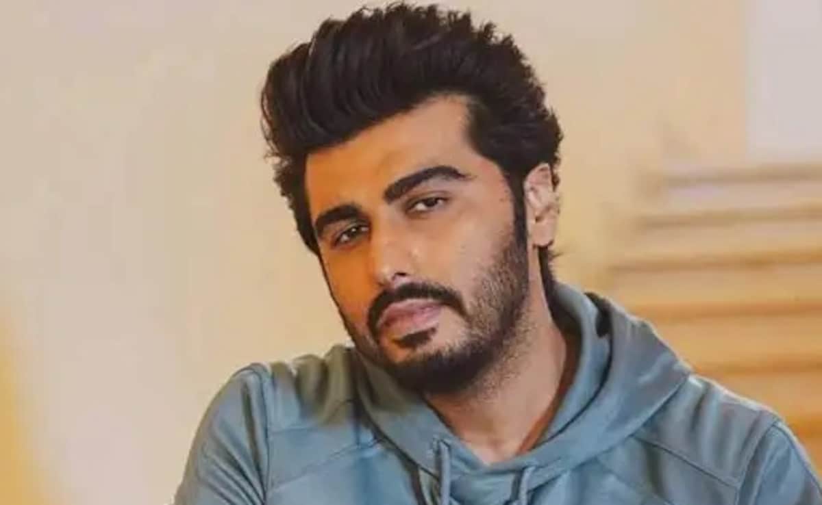 एक्टिंग से रिटायर हो रहे हैं अर्जुन कपूर? क्रिप्टिक पोस्ट ने मचाई सोशल मीडिया पर हलचल, फैंस हुए परेशान