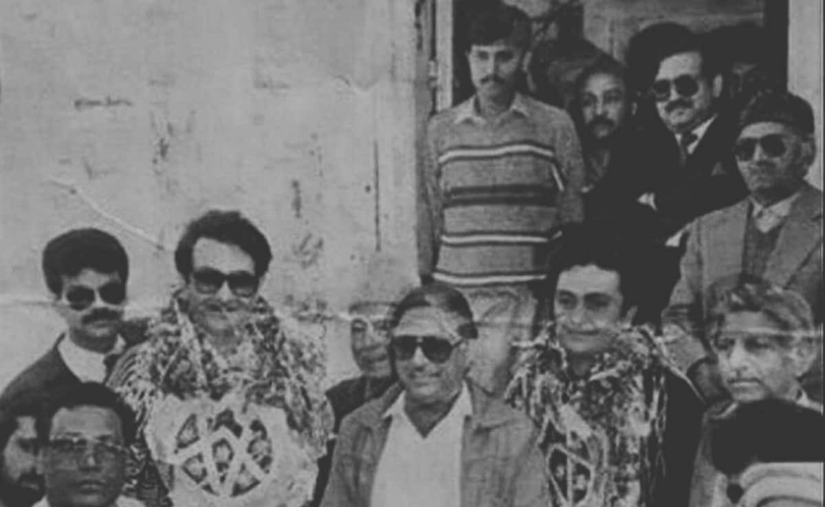 पाकिस्तान में है राज कपूर की पैतृक हवेली, भूकंप और बारिश में ढह गया था एक हिस्सा, 90s में देखने गए थे ऋषि कपूर-रणधीर कपूर