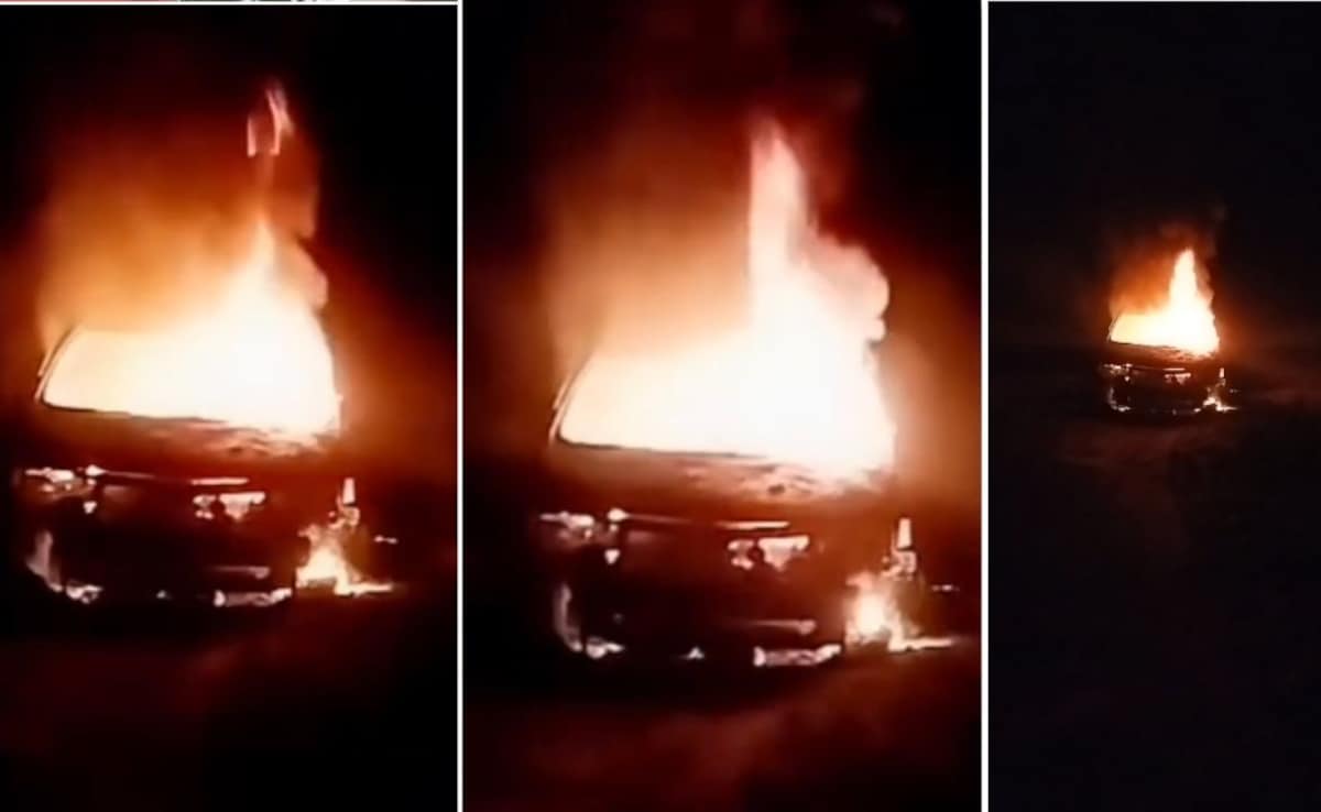 VIDEO: बदायूं में चलती कार में लगी आग, CHO महिला की जिंदा जलकर मौत; पति भी गंभीर रूप से झुलसा