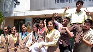 Chhattisgarh Board 10th 12th Result: छत्तीसगढ़ बोर्ड 10वीं 12वीं का रिजल्ट कल इतने बजे होगा जारी, ऐसे करें चेक