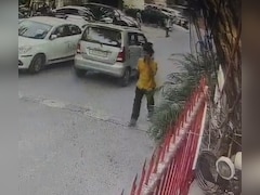 दिल्ली में IRS की बेटी के हत्यारे को पुलिस ने किया गिरफ्तार, CCTV फुटेज में खुलेआम घूमता आया था नजर