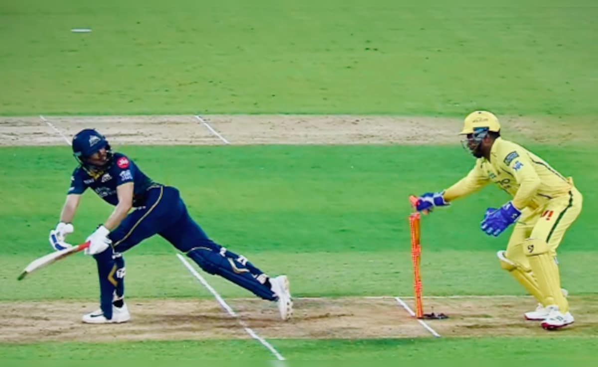 Shubman Gills Stumping By Sanju Samson Divides Internet, After Working MS Dhoni-Like Magic