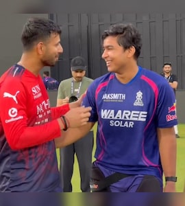 Vaibhav Sooryavanshi Teased Playfully By RCB Star. His Reply Wins Internet - Video