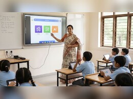 UPTET 2026: ग्रेजुएशन में 50% से कम नंबर हैं, फिर भी बन सकते हैं सरकारी टीचर, जानिए कैसे