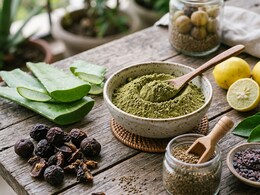 Say Goodbye To Indigestion: Nutritionist Shares A 5-Ingredient Bloating Relief Powder