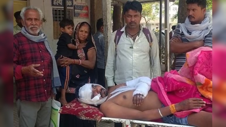 ₹10 हजार की उधारी के लिए खूनी संघर्ष! युवक पर तीन लोगों ने किया जानलेवा हमला, हालत गंभीर