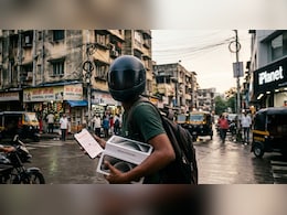 Delivery Boy Flees With Rs 1.3 Lakh iPhones In Mumbai After Cancelling Ride