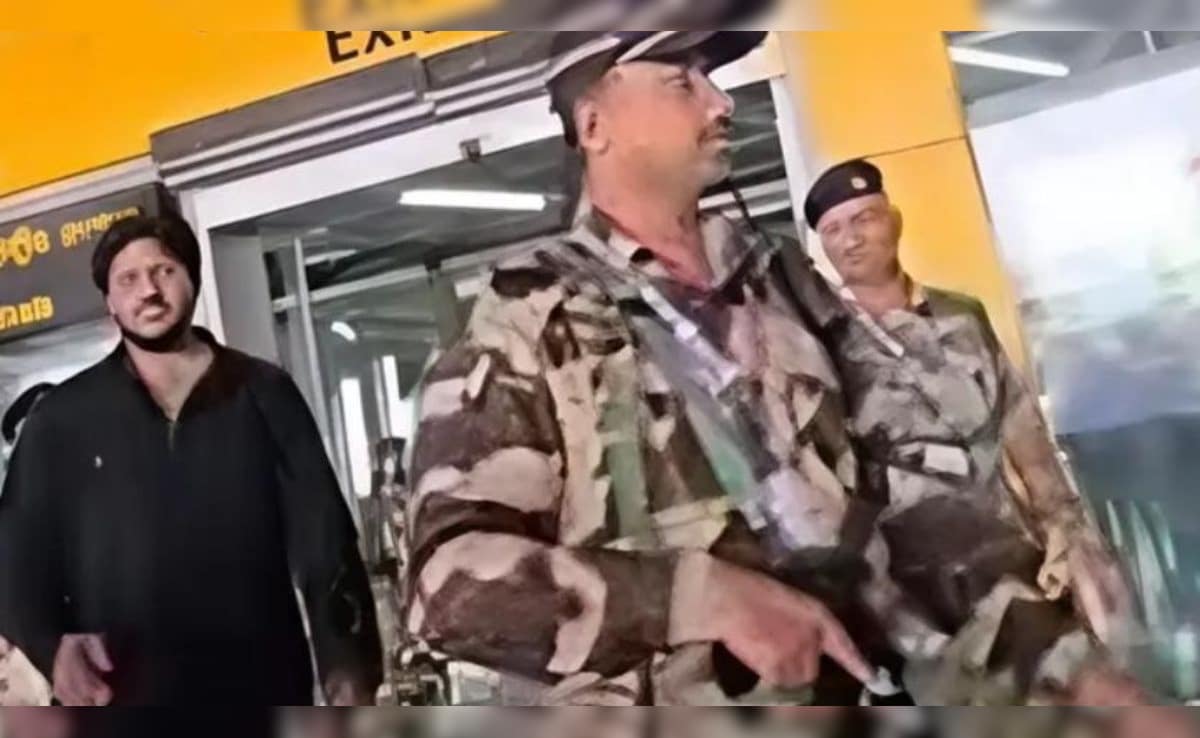 झारखंड: क्यों अहम है मेजर उर्फ सैफी की दुबई में गिरफ्तारी, कैसे बना धनबाद गैंगस्टर प्रिंस खान का करीबी?