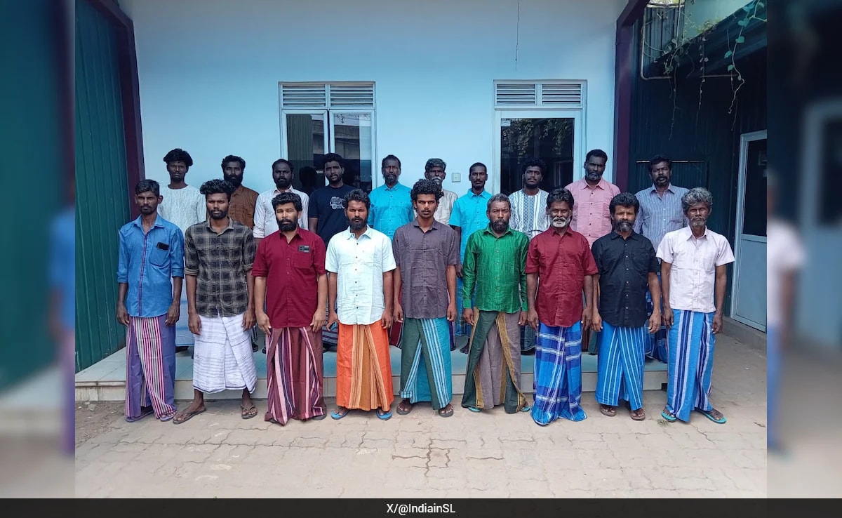 Sri Lanka Sends Back 19 Indian Fishermen Days After Arrests