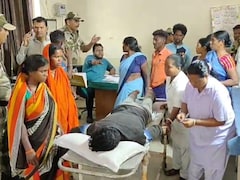 Jharkhand: चतरा में ट्रक ओनर पर अंधाधुंध फायरिंग, गंभीर घायल; छापेमारी में जुटी पुलिस-CISF