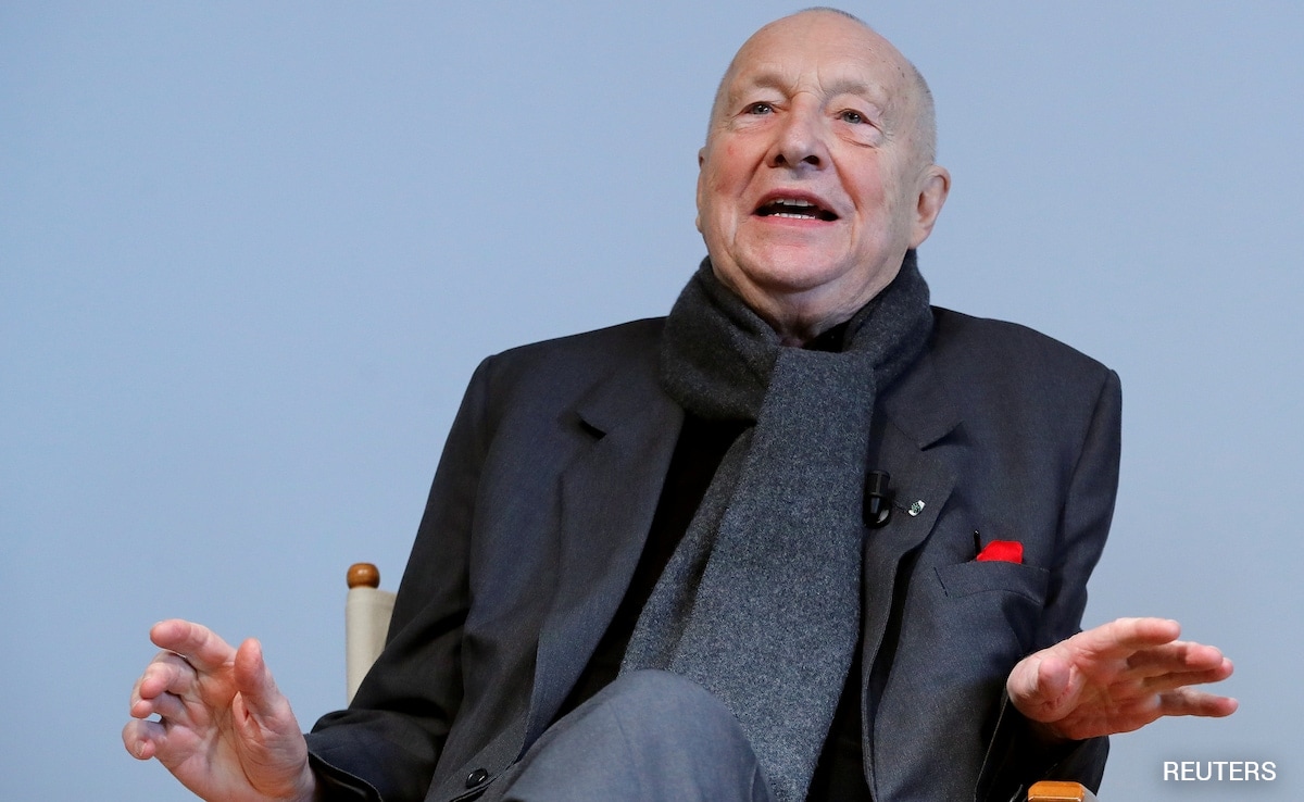 Georg Baselitz, German Painter Who Turned Postwar Art Upside Down, Dies At 88