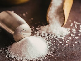 Trending VIDEO: एक किलो मिठात किती दाणे असतात? आकडा पाहून तुम्ही चक्रावून जाल; 4 मित्रांनी 9 दिवस मोजले