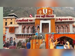 बद्रीनाथ धाम के कपाट खुले, फूलों से सजा दिखा भगवान बद्री विशाल का दरबार