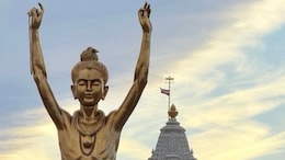 Delhi Has A New 108-Foot Statue At Akshardham Temple, A Must-Visit Spot