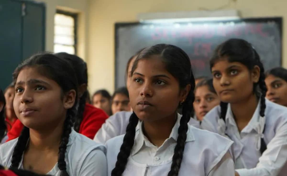 MP Board Result: कैसा रहा था एमपी बोर्ड का पिछले साल का रिजल्ट? जानें 10वीं और 12वीं में किसने किया था टॉप