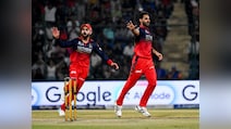 Kohli Can't Keep Calm As DC Lose 6 For 8 vs RCB In Worst Powerplay Display