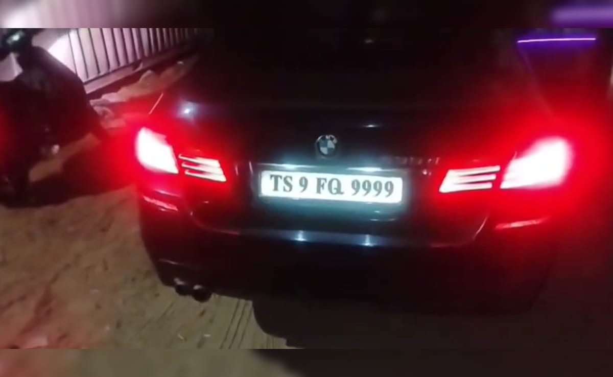 शातिर डॉक्टर गिरफ्तार, रिमोट से पलक झपकते बदल देता था BMW कार की नंबर प्लेट,  ट्रैफिक पुलिस भी हैरान