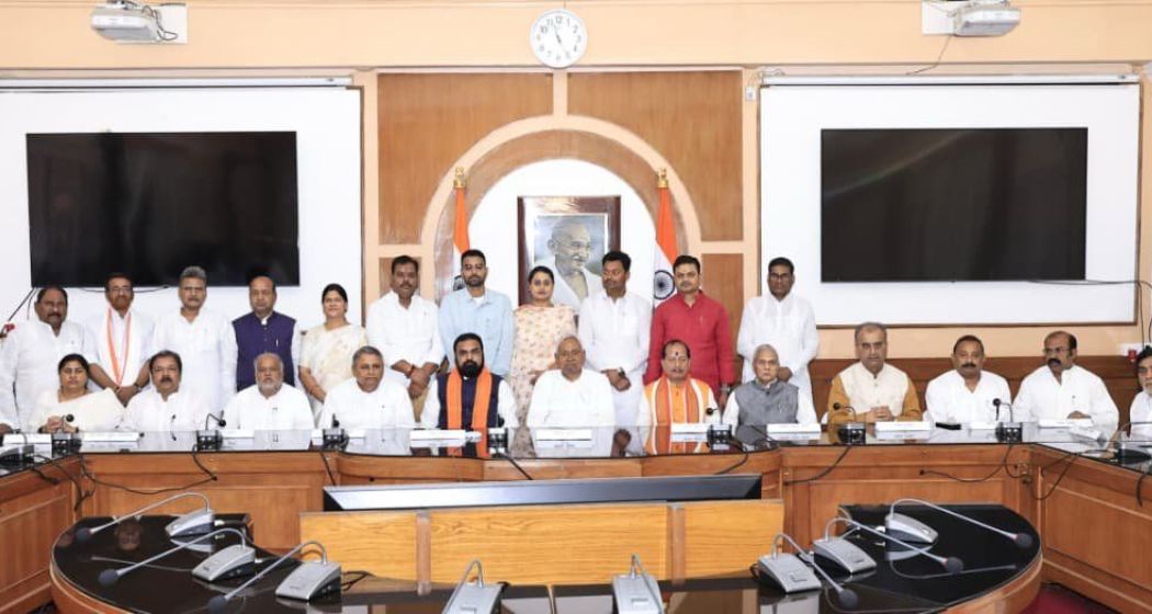 Live: सम्राट चौधरी बन सकते हैं बिहार के नए सीएम, निशांत कुमार हो सकते हैं डिप्टी सीएम- सूत्र