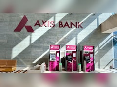 Axis Bank Layoffs: एक्सिस बैंक में 3,000 लोगों की छंटनी! जानिए AI नहीं तो फिर क्‍या है वजह