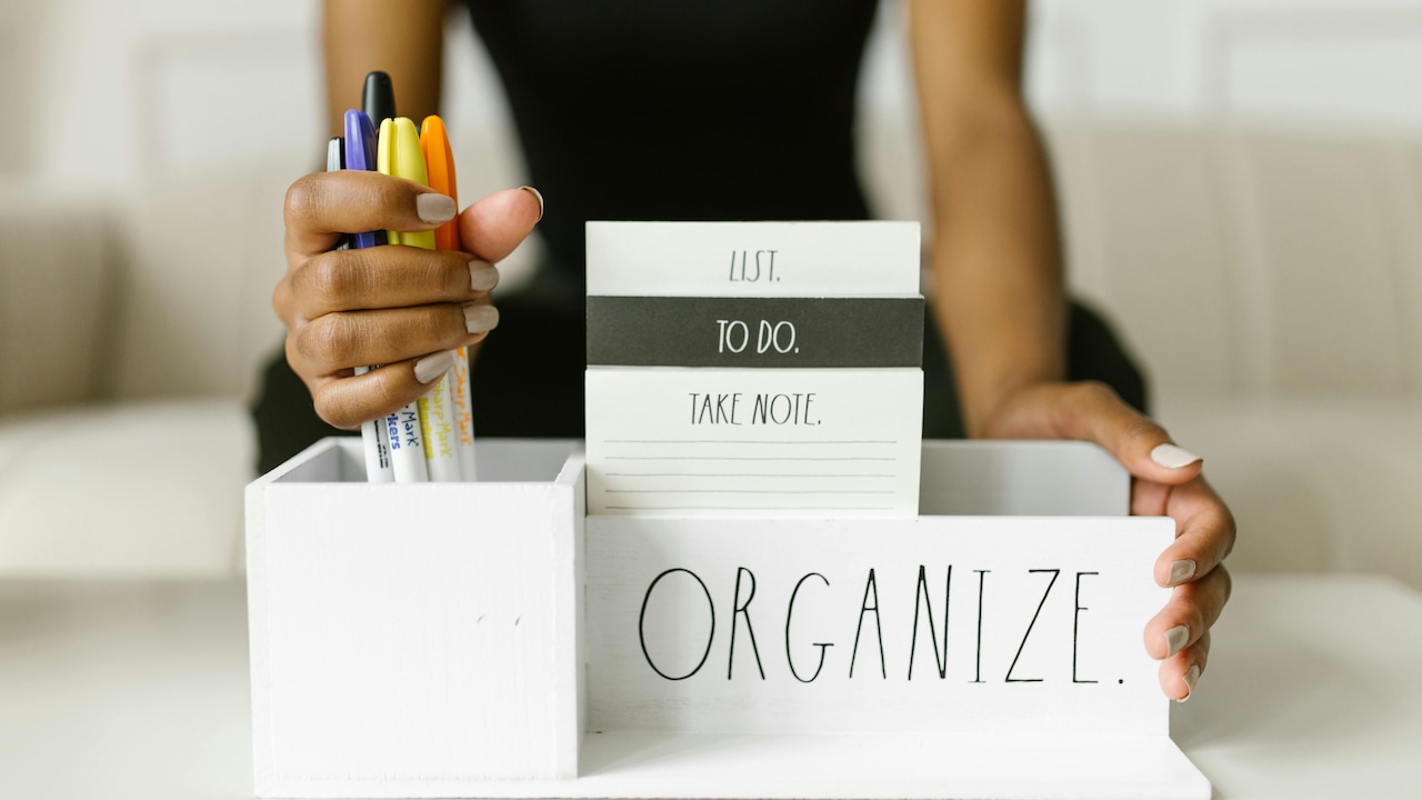 Say goodbye to cluttered space with these desk organisers