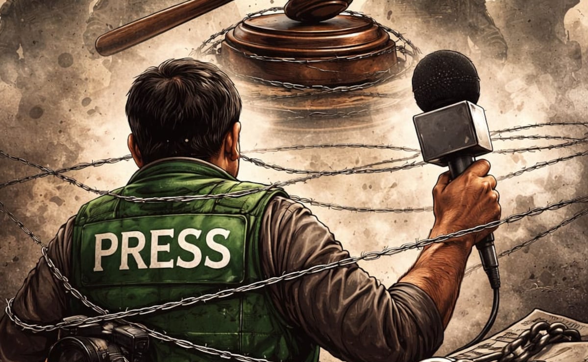 'Unprecedented': Pakistani Journalists Flag Shrinking Space For Independent Media