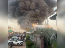 Massive Fire Rips Through Lucknow Slum, Thick Smoke Seen Miles Away