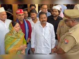 बीजेपी नेता के जन्मदिन पर बवाल, दलितों से मारपीट और बाबा साहब की मूर्ति पर हमला, सपा सांसद हाउस अरेस्ट