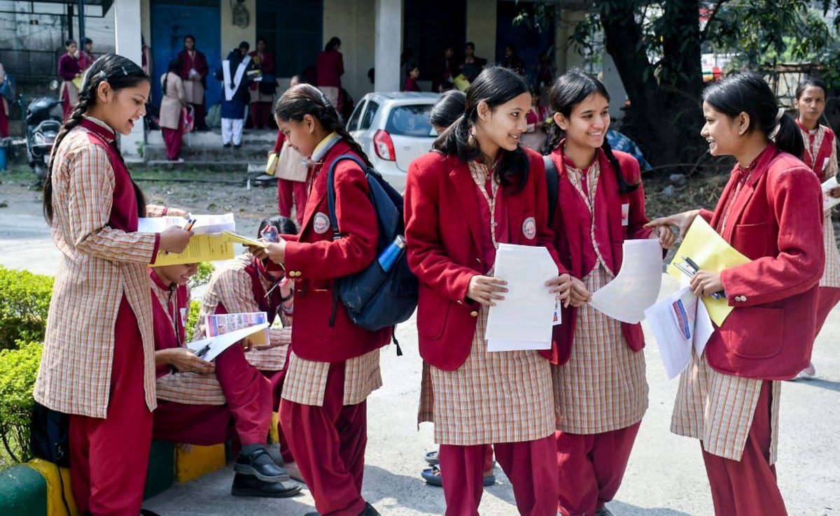 CGBSE Board Result 2026: रिजल्ट में देरी, बढ़ी छात्रों की धड़कनें