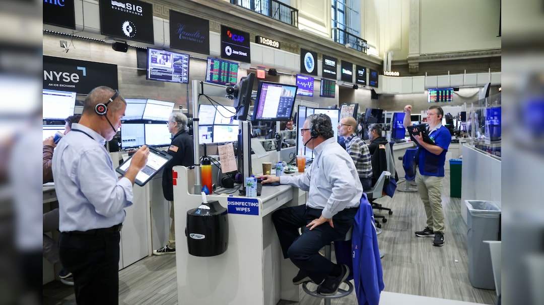 Wall Street Highlights: S&P 500, Nasdaq Reverse Decline Ahead Of Trump's Ceasefire Deadline