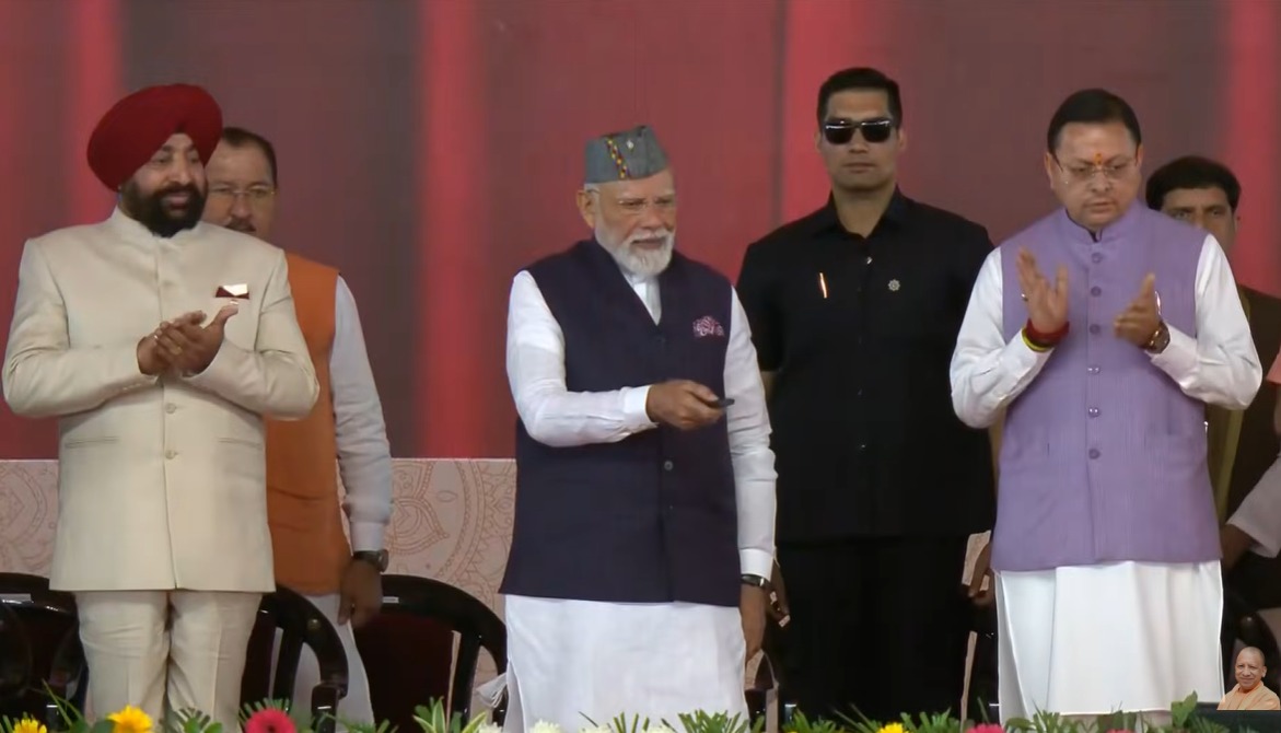 दिल्ली-देहरादून एक्सप्रेसवे का हुआ उद्घाटन, पीएम मोदी ने 2.5 घंटे में जनता को किया समर्पित