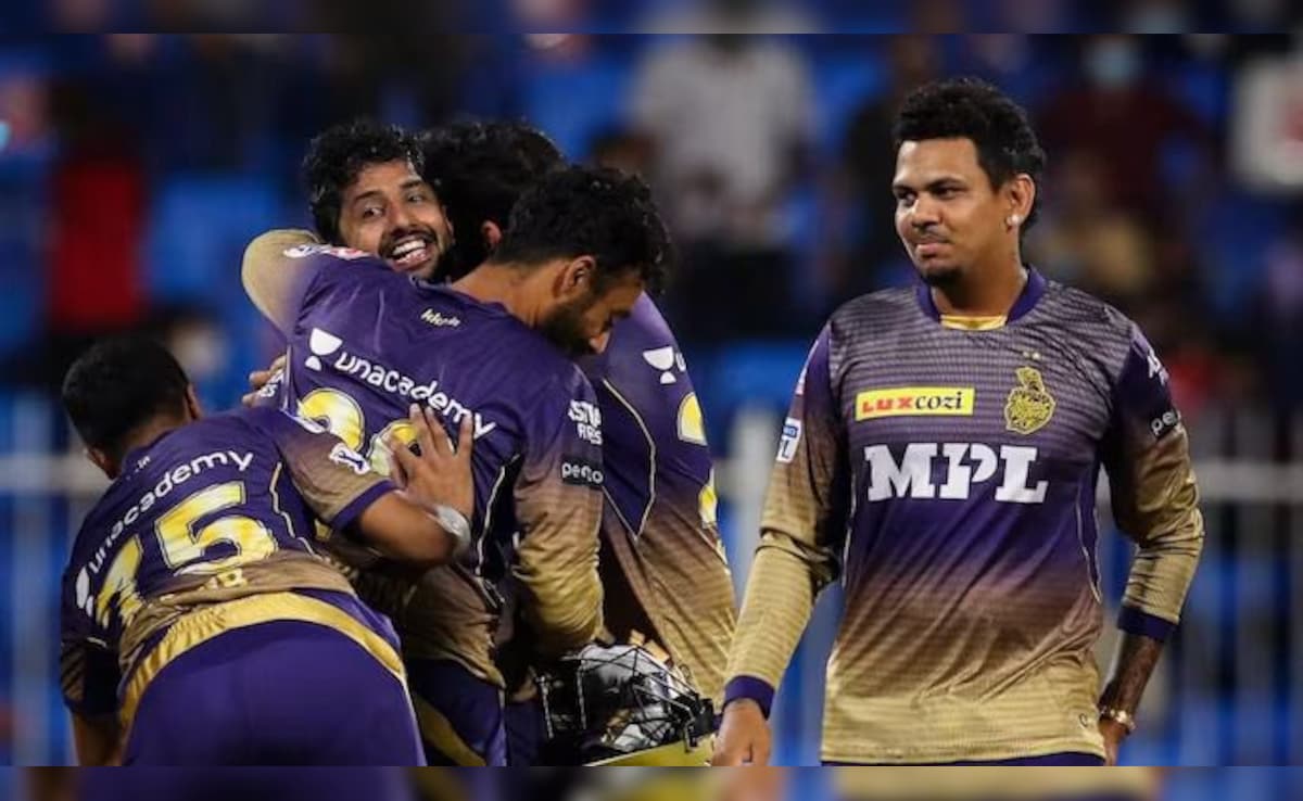 IPL 2026: केकेआर की डूबती नैया को पार लगाने आ गया स्टार, बुमराह का लगता है डबल कॉपी