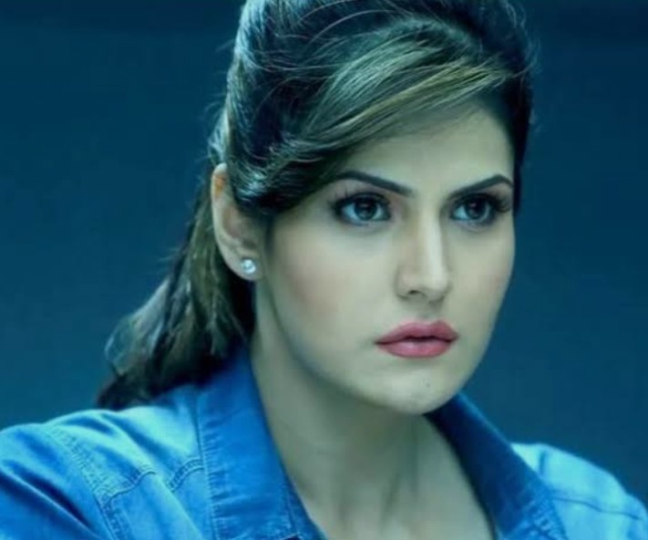 जरीन खान की मां का निधन, लंबे समय से चल रही थीं बीमार