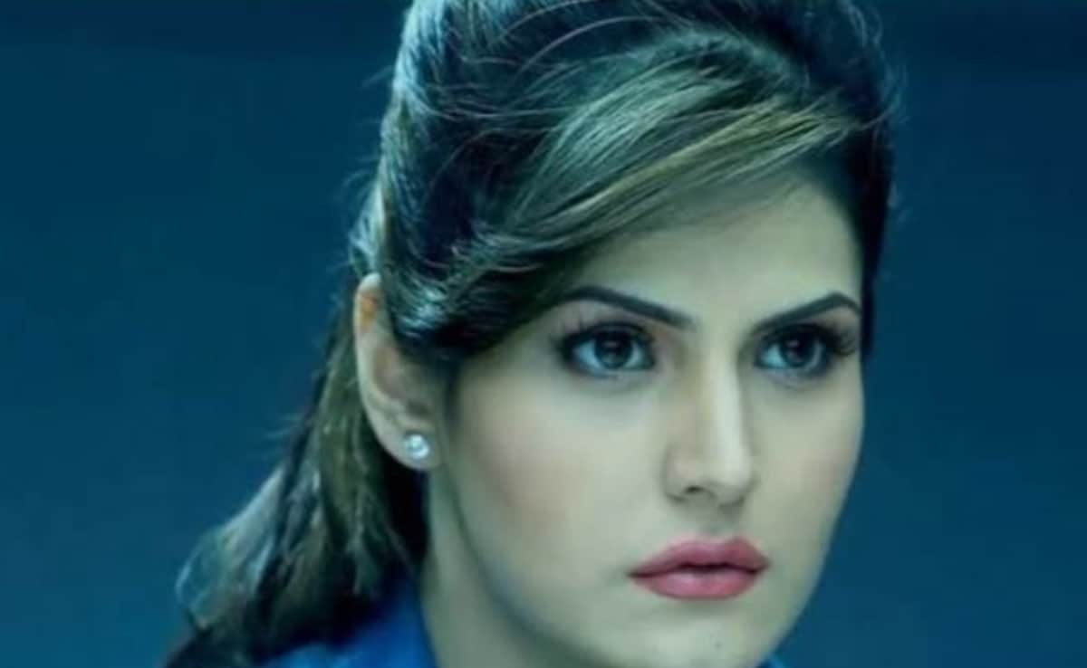 जरीन खान की मां का निधन, लंबे समय से चल रही थीं बीमार