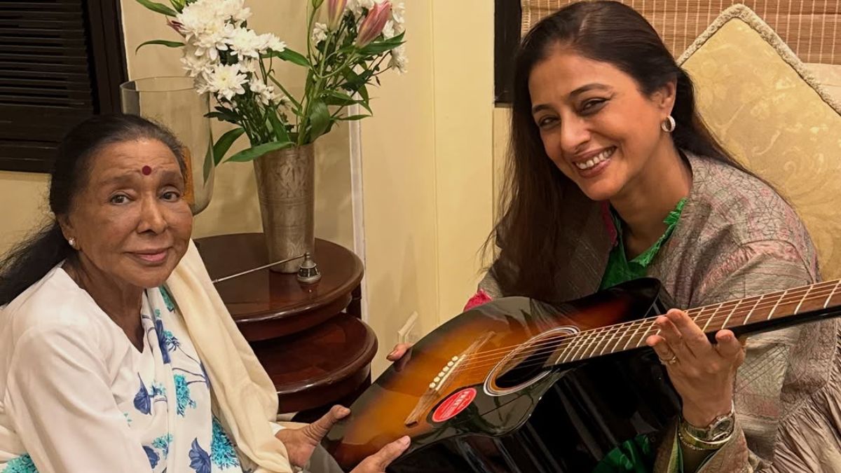 Tabu Recalls Receiving A Guitar From Asha Bhosle As A Birthday Gift: "Will Hold On To This For Life"