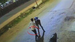 Sambhajinagar News : 'तो' फोनवर बोलत होता, तिघांनी घेरलं; संभाजीनगरच्या मुख्य रस्त्यावर संतापजनक प्रकार