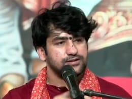 नागपुर आता हूं तो कुछ न कुछ लफड़ा जरूर होता है... धीरेंद्र शास्त्री ने शिवाजी महाराज को लेकर दी सफाई