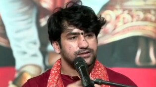 नागपुर आता हूं तो कुछ न कुछ लफड़ा जरूर होता है... धीरेंद्र शास्त्री ने शिवाजी महाराज को लेकर दी सफाई