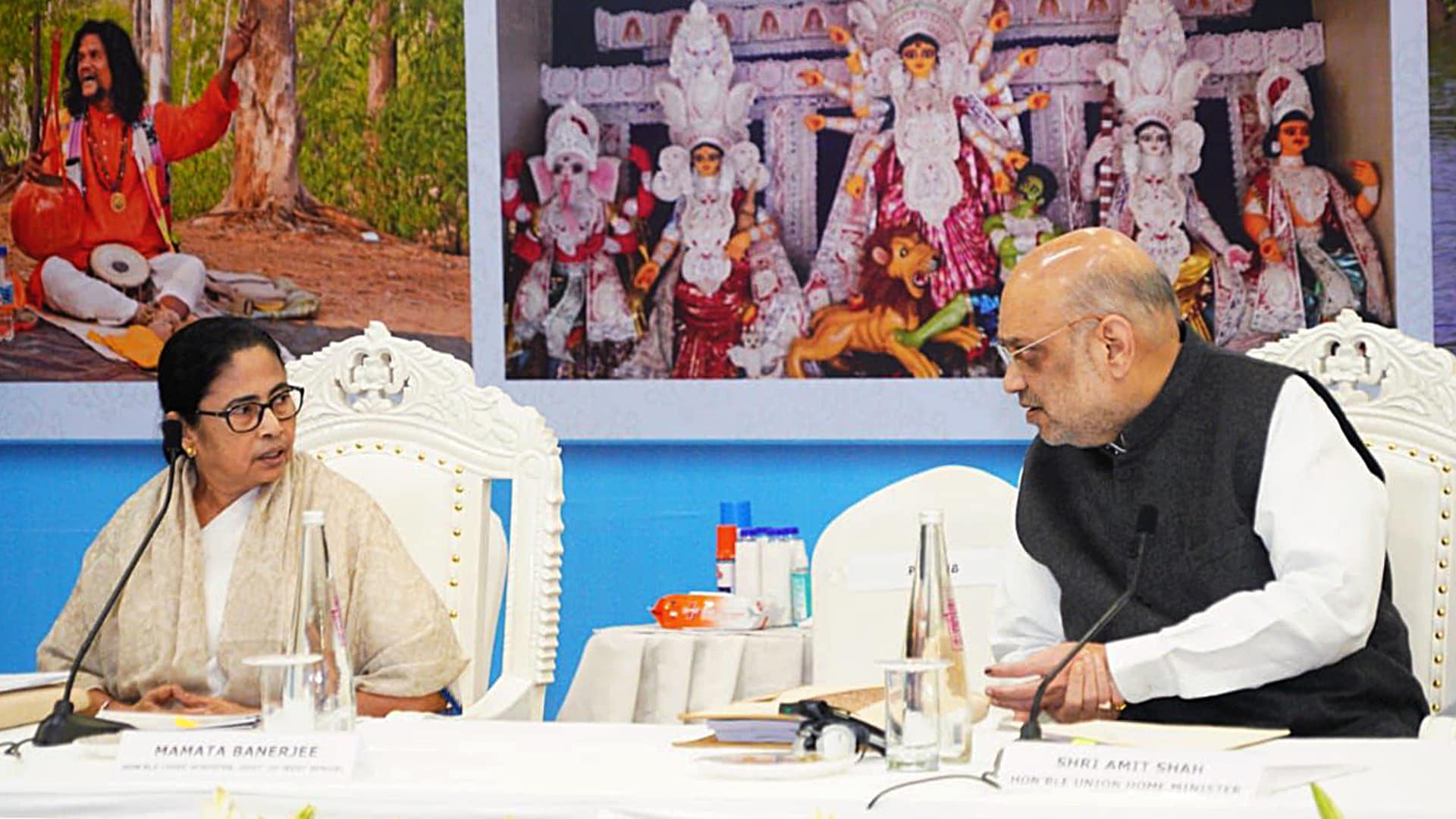 Infiltrator Row Heats Up: Mamata Banerjee Threatens Legal Action Against Amit Shah