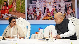 Infiltrator Row Heats Up: Mamata Banerjee Threatens Legal Action Against Amit Shah